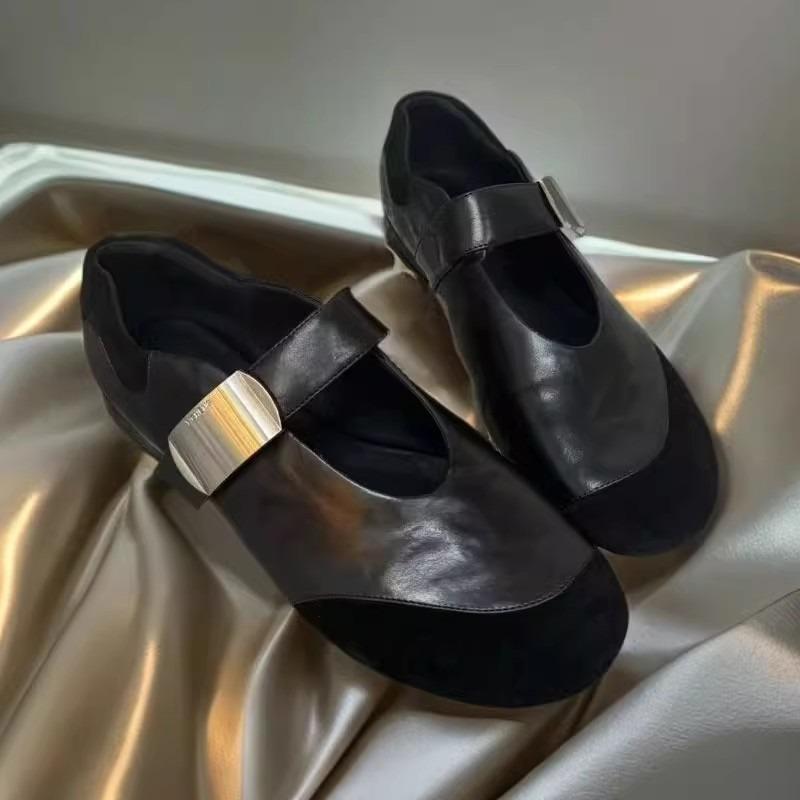 [J] Fashion Women's Black Classic Round Head Temperament Versatile Small Single Shoes 4X