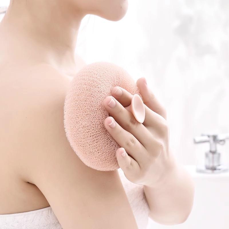 Suction Cup Bath Ball: Non-Dispersing Bath Flower for Gentle Rubbing & Massage - Cute, Soft Foaming Bath Towel