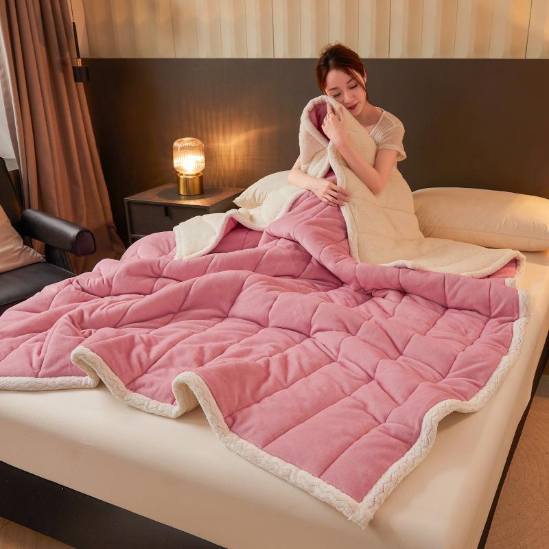 

Ультрамягкое трехслойное стеганое детское флисовое одеяло для осени/зимы 150x200 cm