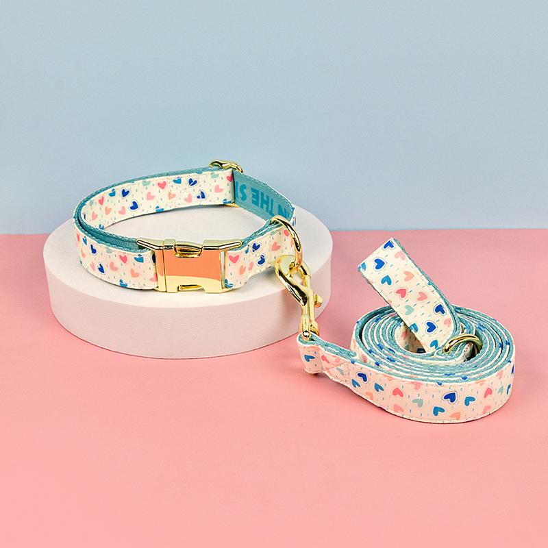 

2Pcs/Set Luxury Colorful Adjutable Dog Collar And Leash Double-Sided Printing Traction Rope Set For Small Medium Large Dogs S