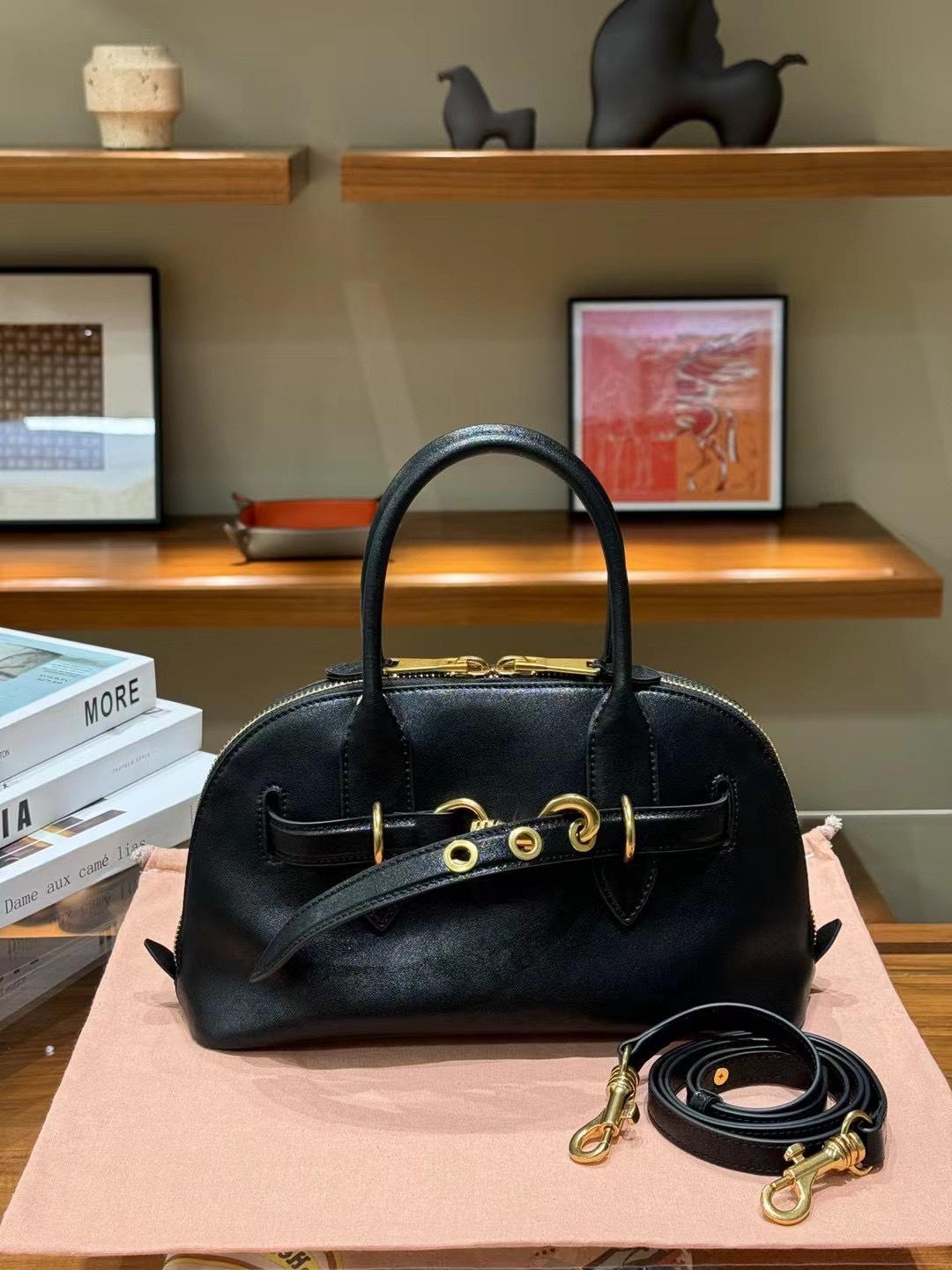 

Нова сумка-оболонка з рослинно-дубленої яловичої шкіри першого шару, портативна, на плече, месенджер, жіноча сумка, модна, універсальна, маленька сумка 28*16*10.5cm чорний