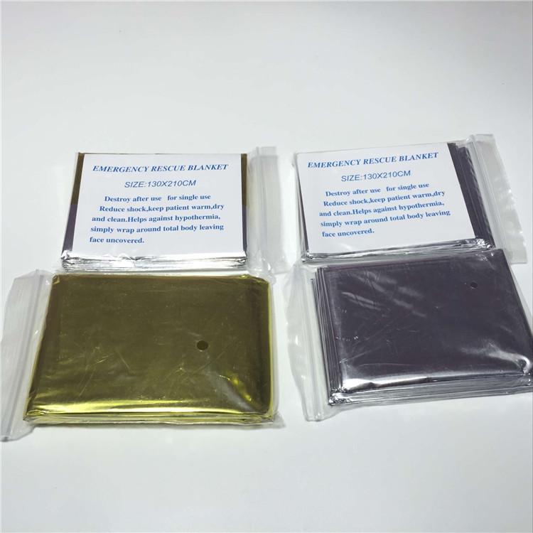 Portable Insulating Reflective Emergency Blanket for Outdoor Camping