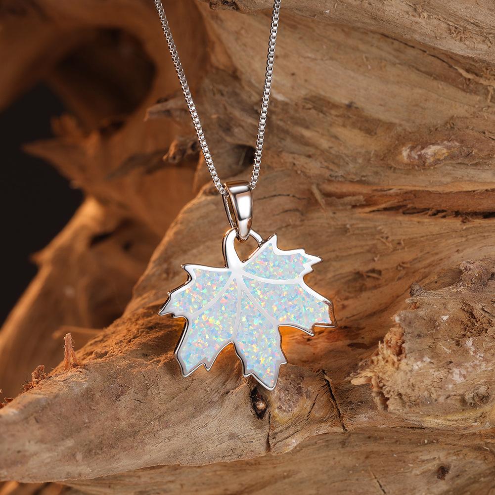 Populární náhrdelník ve tvaru javorového listu s intarzií, s vynikající osobností a jedinečným temperamentem, dámský náhrdelník