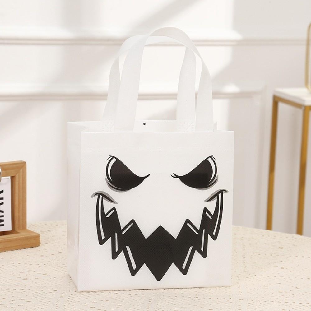4PCS Non Woven Halloween Gift Bag Portable Size Candy Gift Bags Cute Treat Bag  Gift Giving