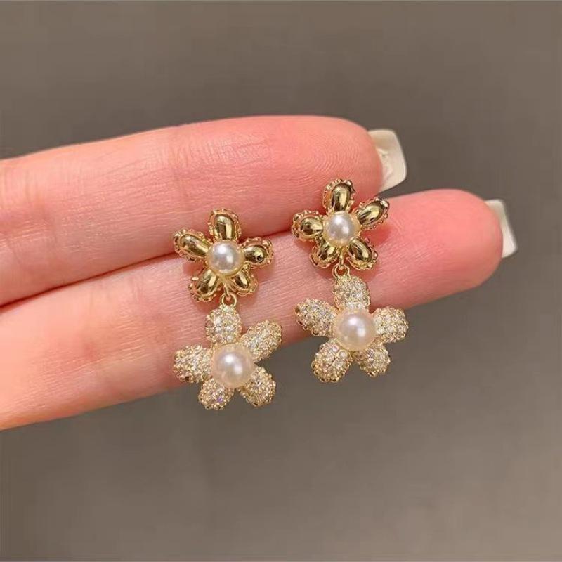 Korean Style S925 Sterling Silver Flower Pearl Dangle Earrings - Celebrity-Inspired Petal Design