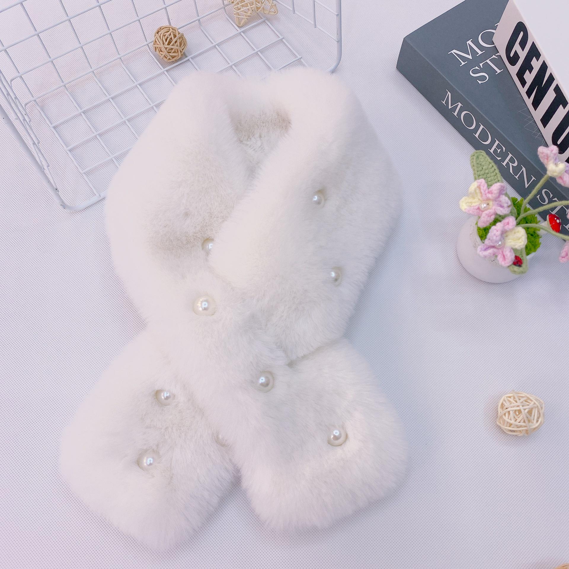 

2024 Women s Korean Style Plaid Faux Mink Scarf: High/Low Fur, Thick, Warm, Imitation Rabbit for Autumn/Winter 85 cm білий