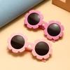Children's sunglasses Girls' sunscreen glasses Sunflower flower cartoon boy's sunglasses Toddler baby photo props