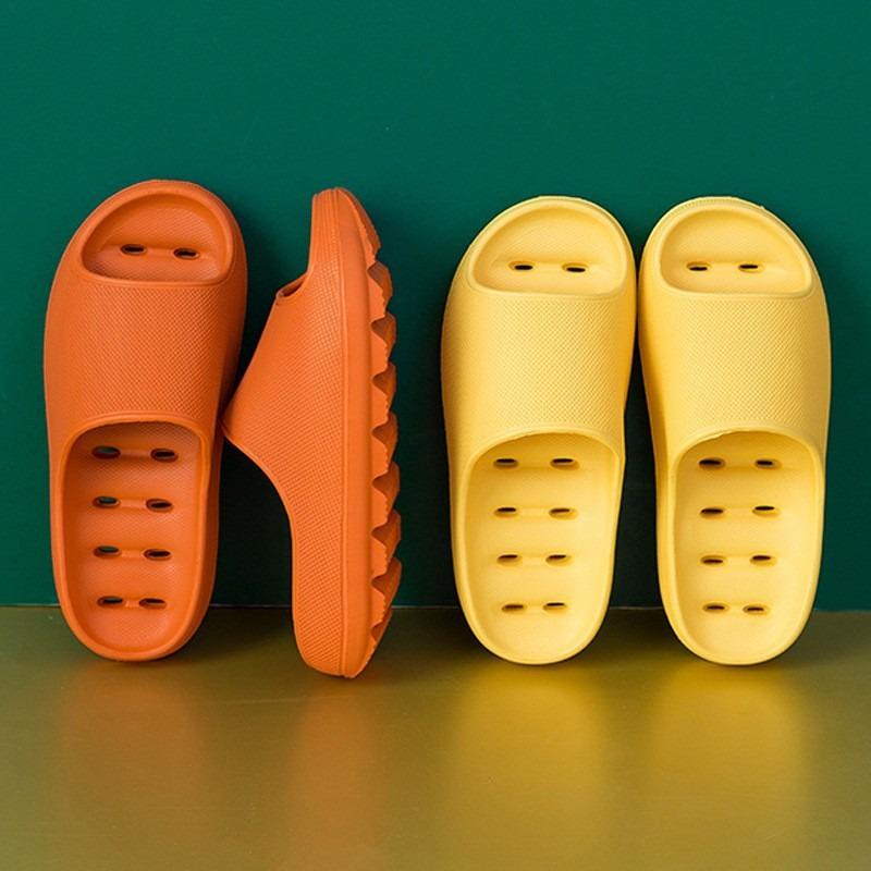 Thick bottom bath bathroom slippers men's summer home indoor soft bottom home quick drying water leakage hollow cool slippers women