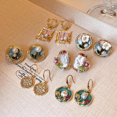 Silver Needle Freshwater Pearl Flower Earrings - Retro Design, Light Luxury Jewellery for Women