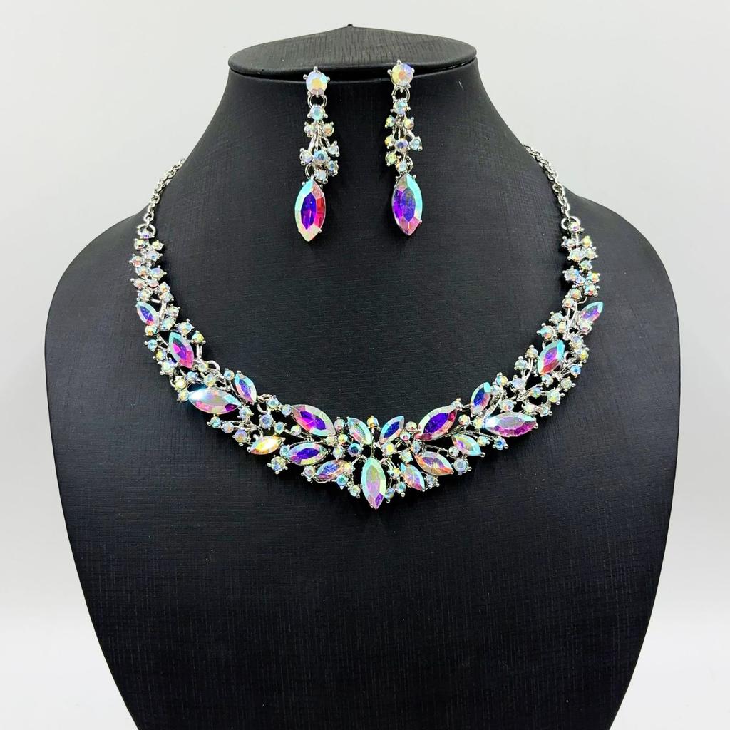 LY-WC0063 Bridal Luxury Crystal Necklace Earrings for Wedding Handmade Diamond Lady Rhinestone Fashion