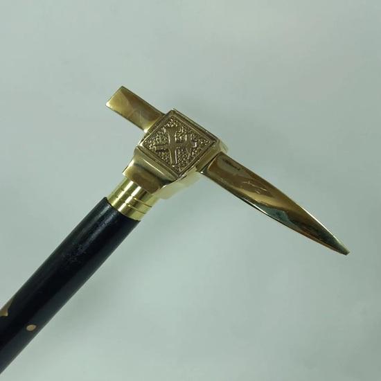 Handmade Teak Wood Walking Cane: Victorian Lion Head Handle, Brass Inlay