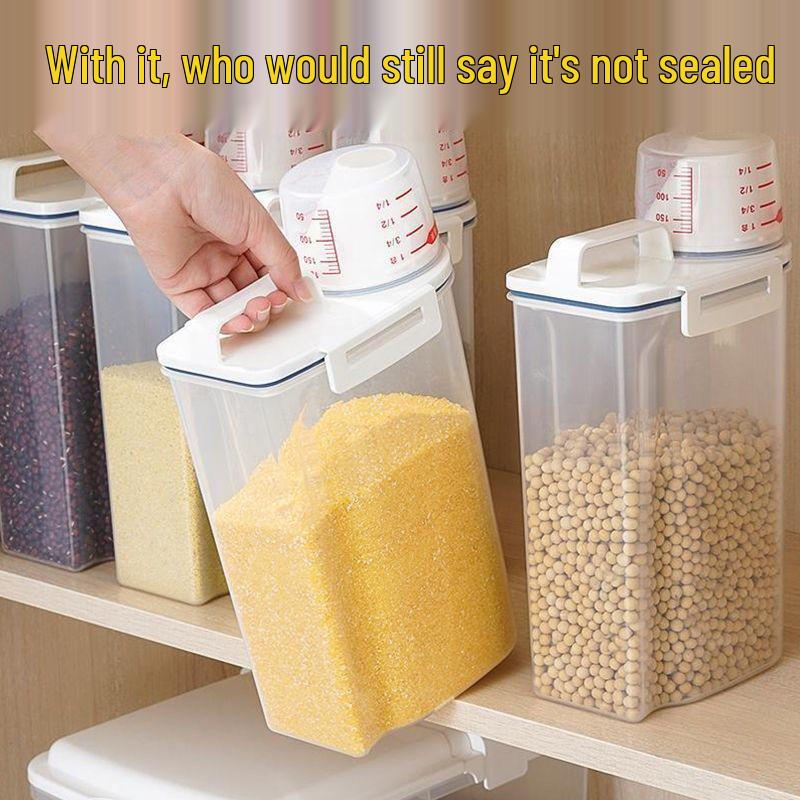 

Коллекция кухонной утвари и бытовых принадлежностей для хранения: Предметы первой необходимости для дома 1 piece