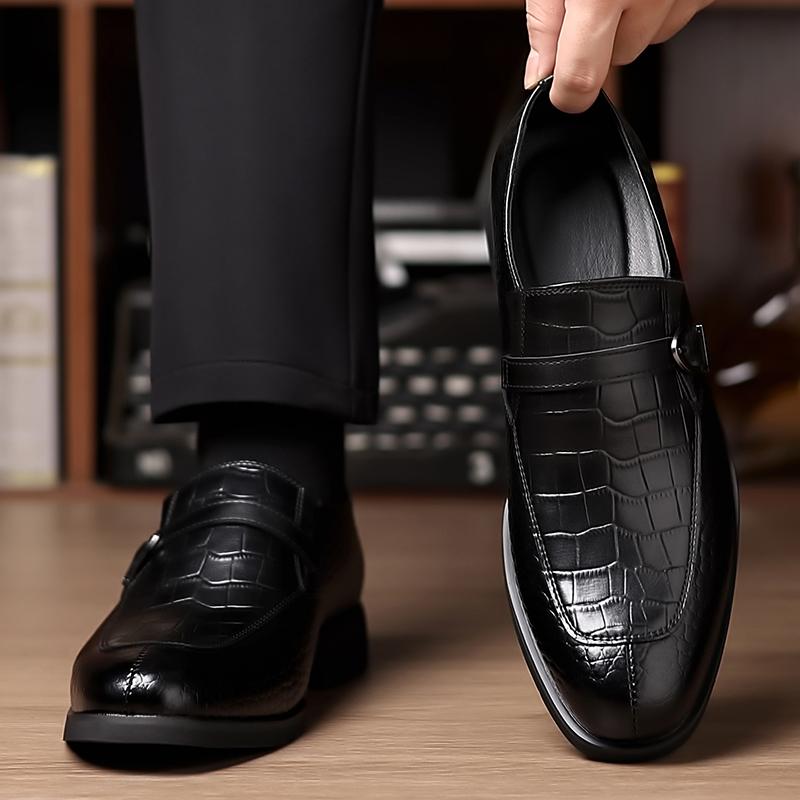 Slip on Business Classic Men's Leather Shoes High qu ality and elegant style DRESS Adult work and office Retro black brown shoes
