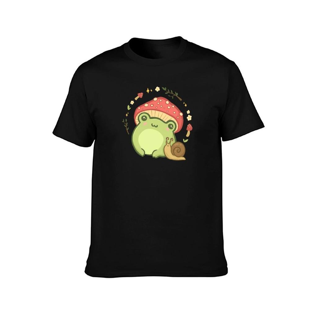 Super Cute Kawaii Frog with Toadstool Mushroom Hat Snail - Cottagecore Aesthetic Forggy Mushrooms - Amanita Muscaria Lov T-Shirt