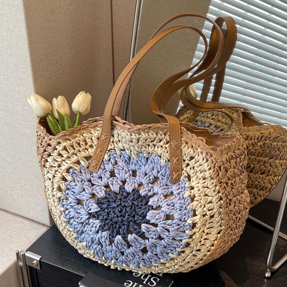 

Round Beach Shoulder Bag with Zipper Closure Vacation Bag with Color Collision Trendy Holiday Travel Handbag for Women and Girls синий