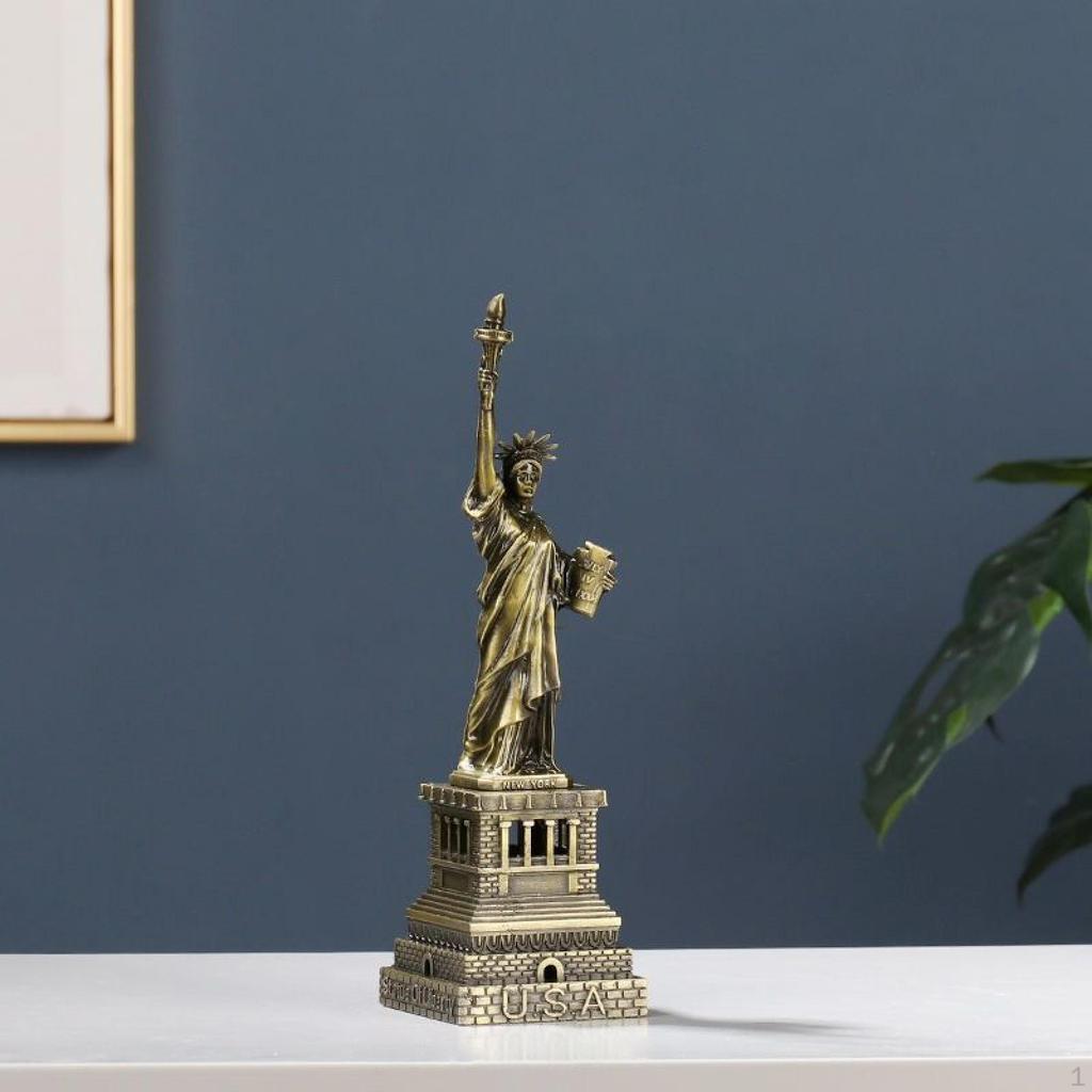 Statue of Figurine Art Crafts Collectable Ornament Home Decoration for Cafe Cabinet Souvenir