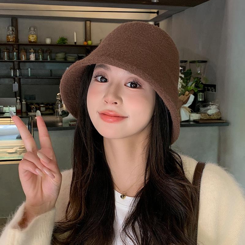 New hat women's autumn and winter wide-brimmed versatile knitted cold hat showing a small face, warm and cold-proof woolen bucket hat