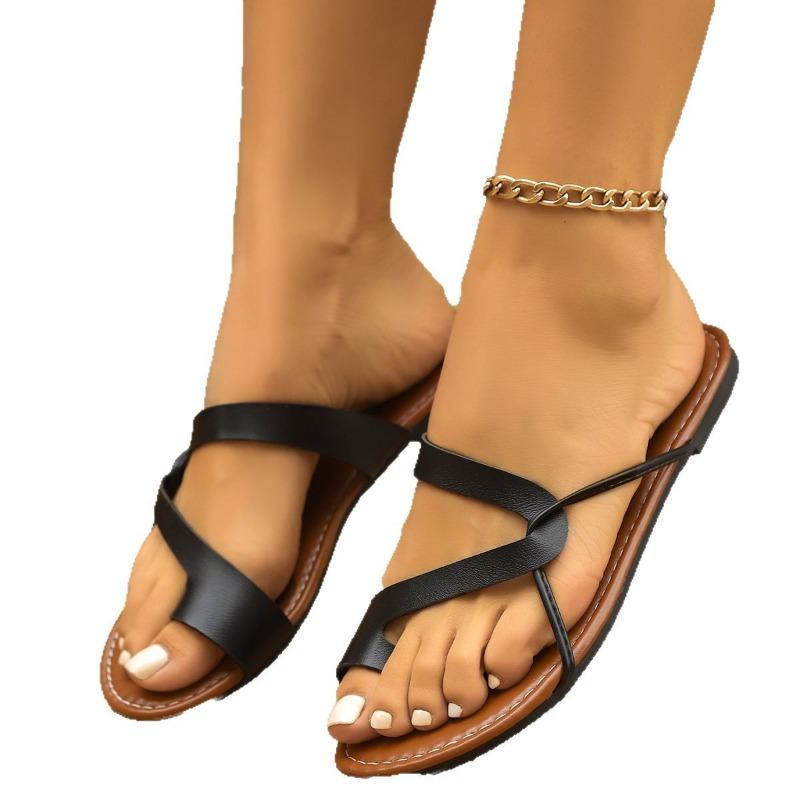 Spring and summer new casual fashion home wear cover toe versatile beach vacation flat slippers
