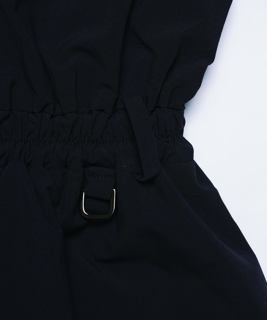 Seukasgolpeu Midtown Field Dress [Black]