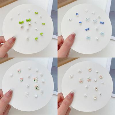 Prachtige Kleine Eén-week Oorbellen Set Schattige Zoete Legering Oorbellen Oorknopjes Sieraden Accessoires voor Vrouwen