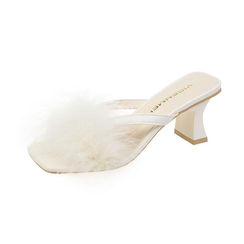 Lato 2025 nowa moda w stylu wróżki odzież wierzchnia puszyste kapcie damskie celebrytka kwadratowy obcas kryształowy pasek