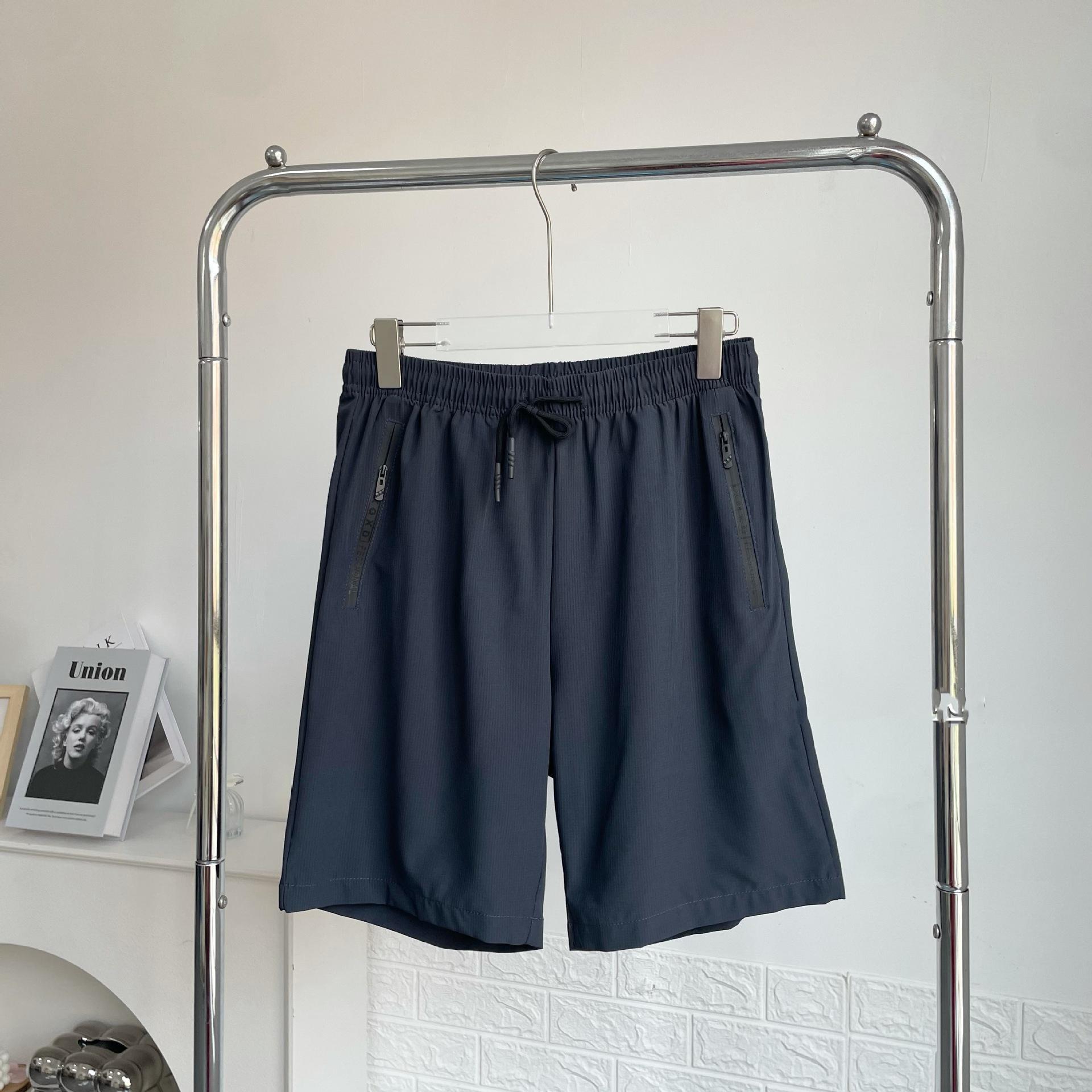 

Ice Silk Sports Shorts Men s Summer Thin Quick Drying Pants Casual Five Quarter Pants Men 7XL сірий