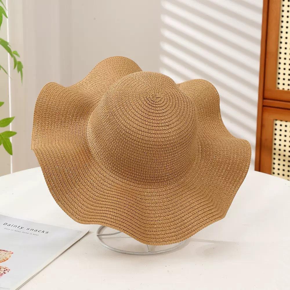 Summer French Flat Edge Beach Hat Seaside Vacation Sun Protection Versatile Top Hat Premium Sunshade Straw Hat Women