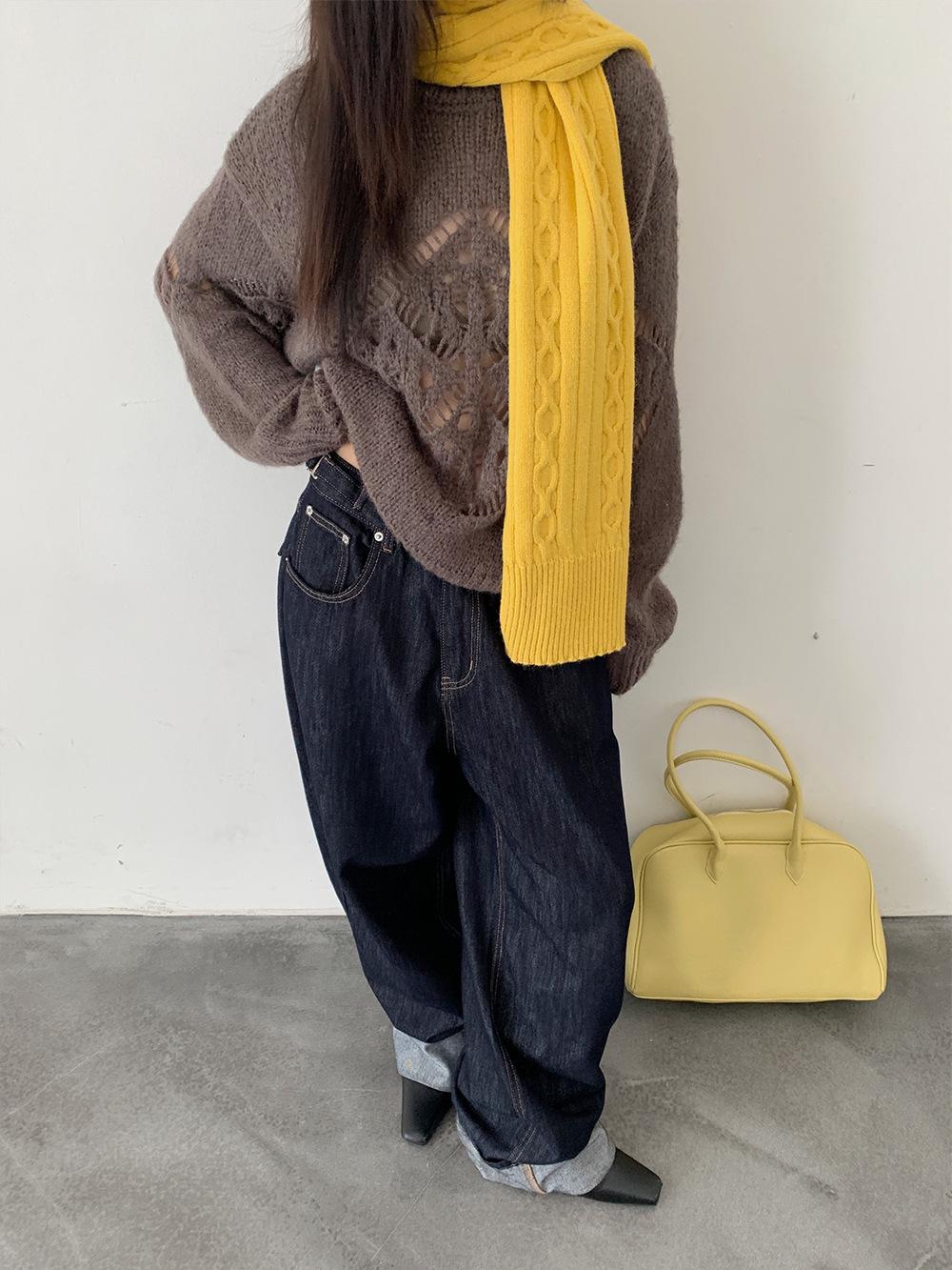 Yuyi Autumn 2025 Women s Belt Buckle Jeans with Back Pocket Flap - Style HC1351 Small