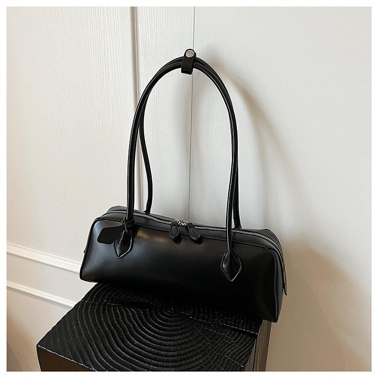 Premium bag women's large-capacity new summer niche one-shoulder underarm baguette bag