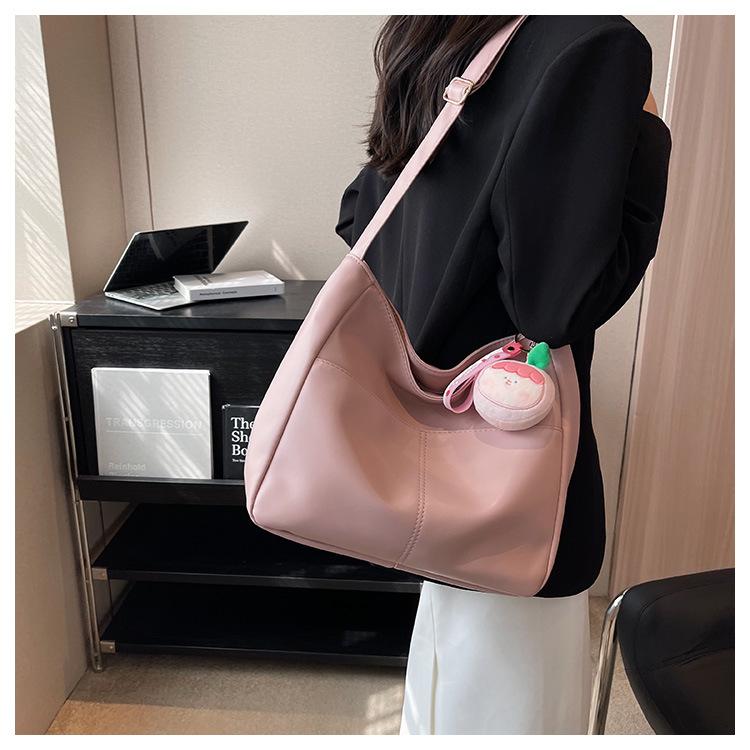 Premium sense large capacity tote bag fashion shoulder bag popular simple messenger bag women's 2024 commuter women's bag