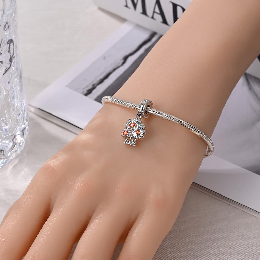 Authentic Charm Bead Charms copper Daisy Plant Pendant Bead Charms Compatible With Bracelets Women Jewellery Making Diy Gift