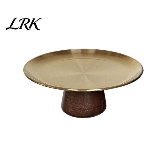 Stylish Dessert Dish Stainless Steel Fruit Plate for Kitchen Counter, Modern Pedestal Serving Elegant Tray, Multi-use Platter Dining Table Home Decor