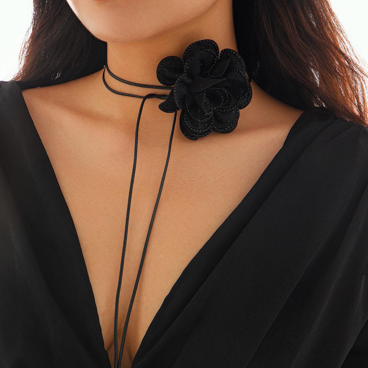 

European & American Black Rose Choker Necklace with Leather & Fabric Earrings
