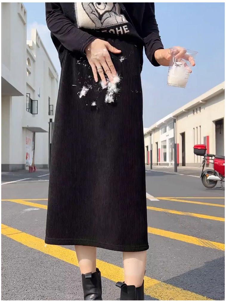Black Corduroy A-line Skirt for Women - 2025 Autumn/Winter, Plus Velvet & Thick for Extra Warmth