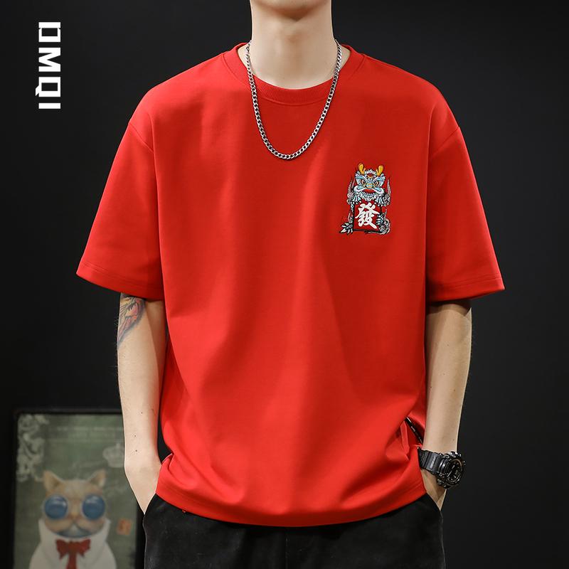 

2025 Мужская футболка с вышивкой дракона, тяжелая, свободного кроя, с коротким рукавом, большого размера, в трендовом национальном стиле 2XL 180-200 lbs красный