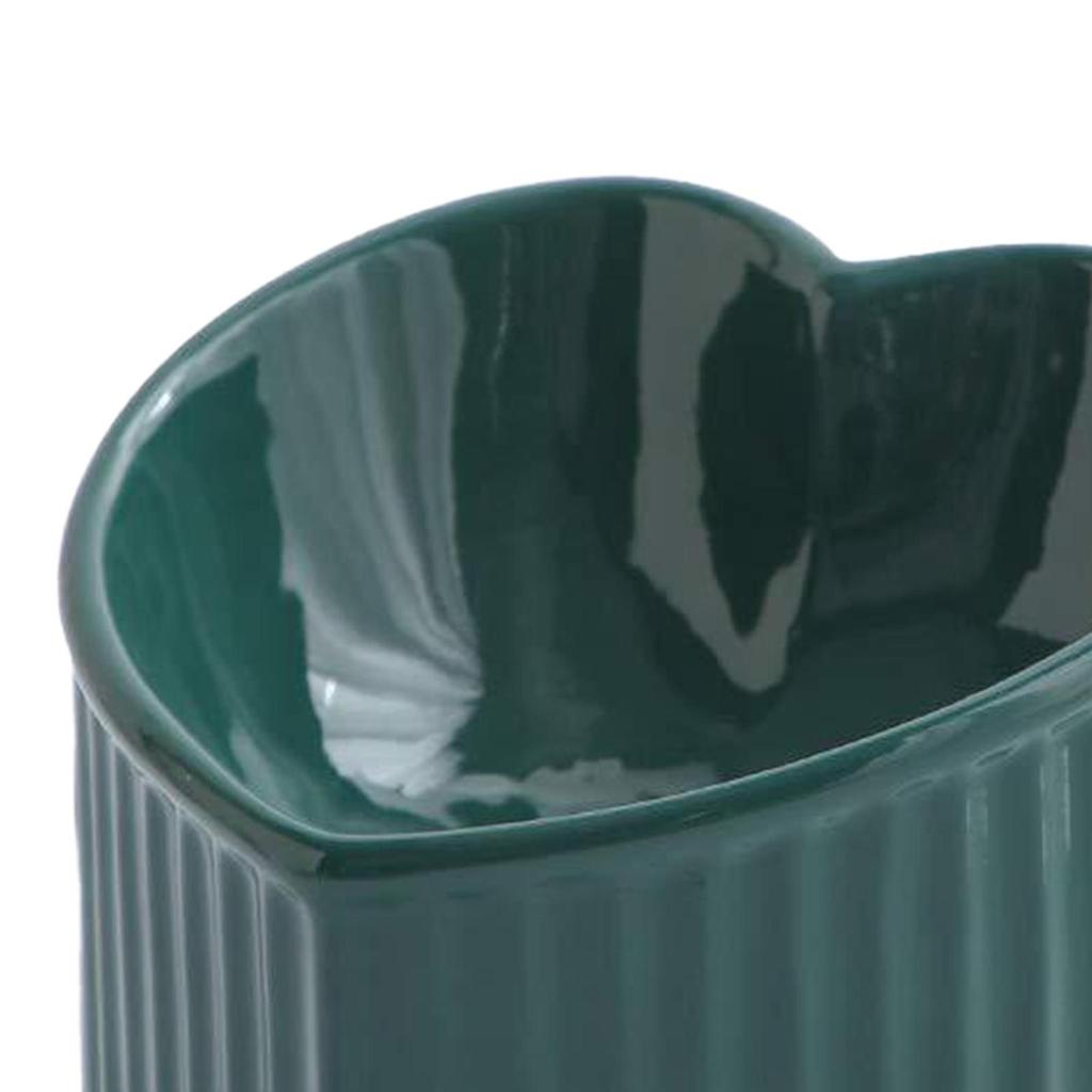 Ceramic Tilted Elevated Cat Bowl Heart Shape Anti Slip Cute for Cats Kitten Small Dogs Functional Width 14cm Handmade Pet Feeder