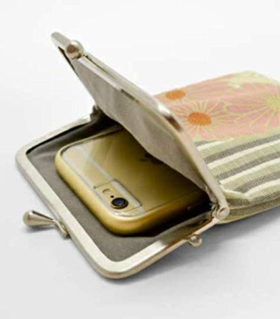 Noren Mini Pouch Retro Flower Design Made In Japan with a Japanese Pouch for Small and Pencils (A7 Size, - Black) / Pattern, Multi-Purpose Items,