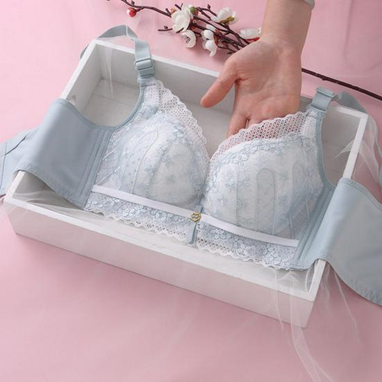 Sutiã Push-Up Macio de Primavera para Mulheres: Fino, Suporte Lateral, Sem Aros, Espessura Média, Branco/Cor da Pele.