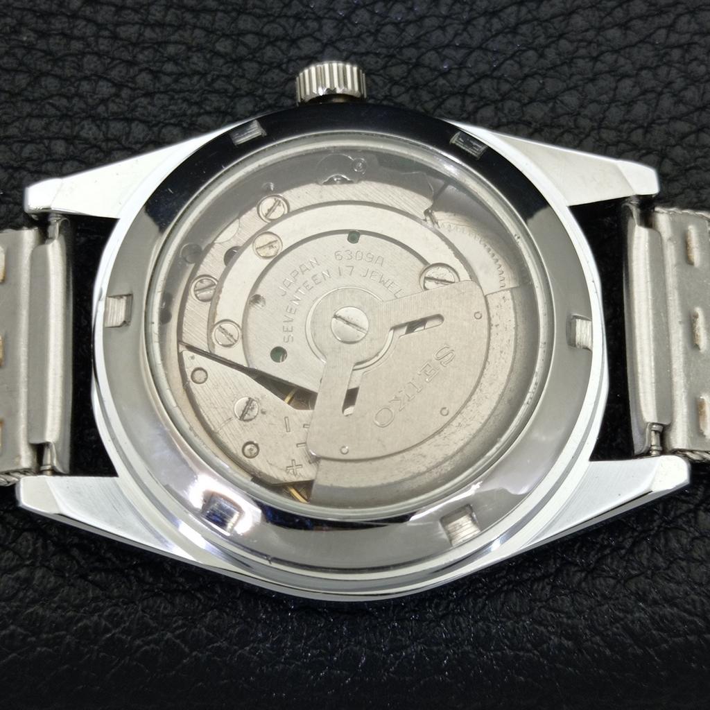 MENS VINTAGE REFURBISHED SEIKO 5 AUTOMATIC JAPAN RED COLOR DIAL WATCH A440371-9 Sk-a440371-1