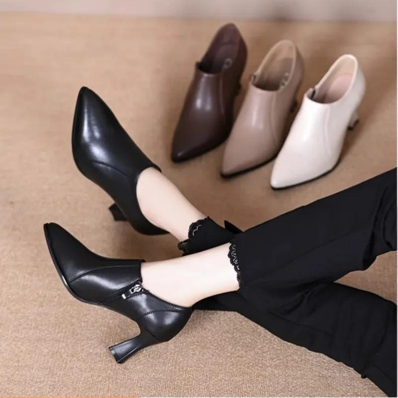  Botas Femininas Women Fashion Light Weight High Quality Spring & Autumn Ankle Heel Boots for Office Career Work Ab362