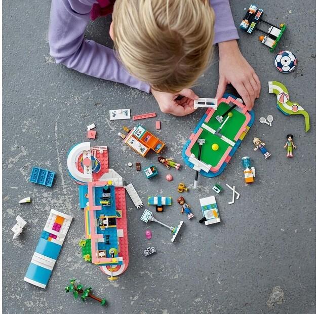 LEGO Friends 41744 Sports Center