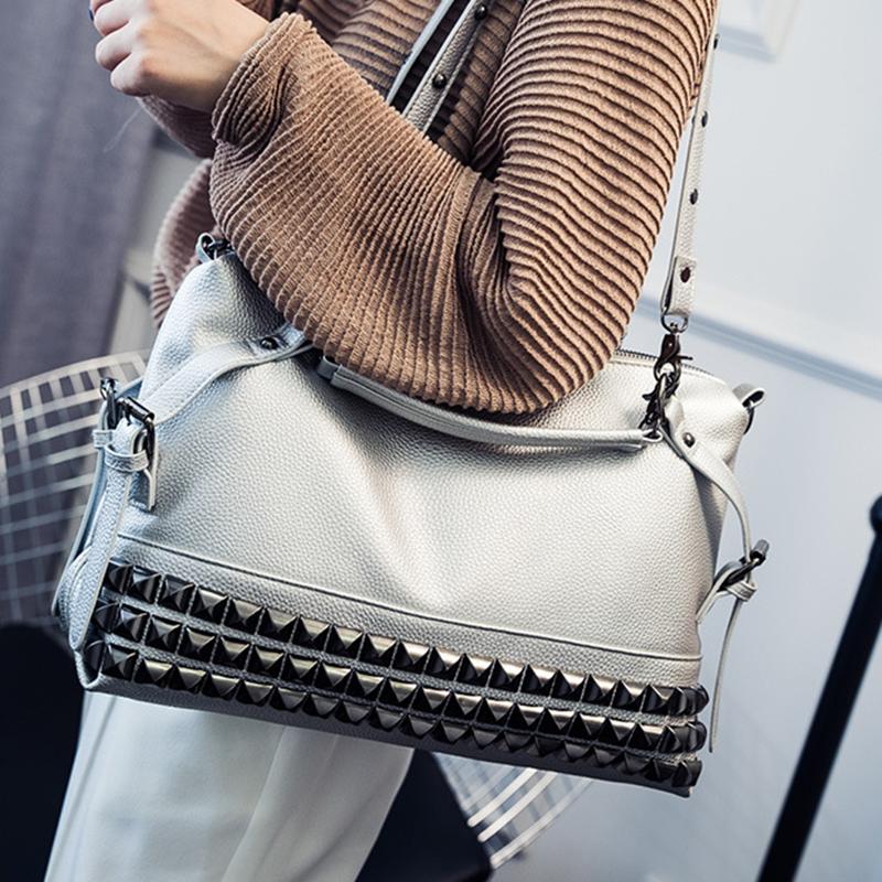 

2025 Luxury Full Diamond Evening Clutch Bag Brand Designer Women Shiny Rhinestone Shoulder Bag High-end Party Handbags And Purse