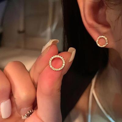 1Pair  Versatile Delicate Circle Stud Earrings With  Cubic Zirconia Minimalist Earrings For Women Gift Jewelry