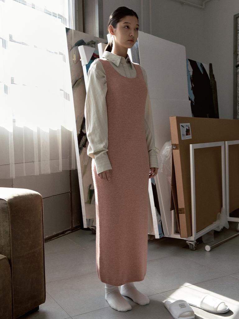 Sinun Round Neck Sleeveless Knit Dress (Pink)