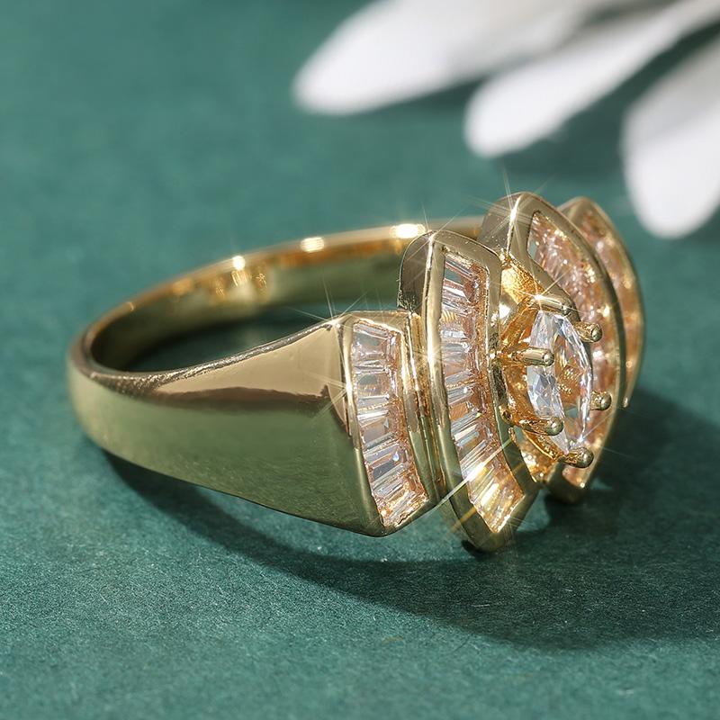 Exquisite Gold Color Inlaid White CZ Women's Ring Geometry Daily Wear Party Jewelry