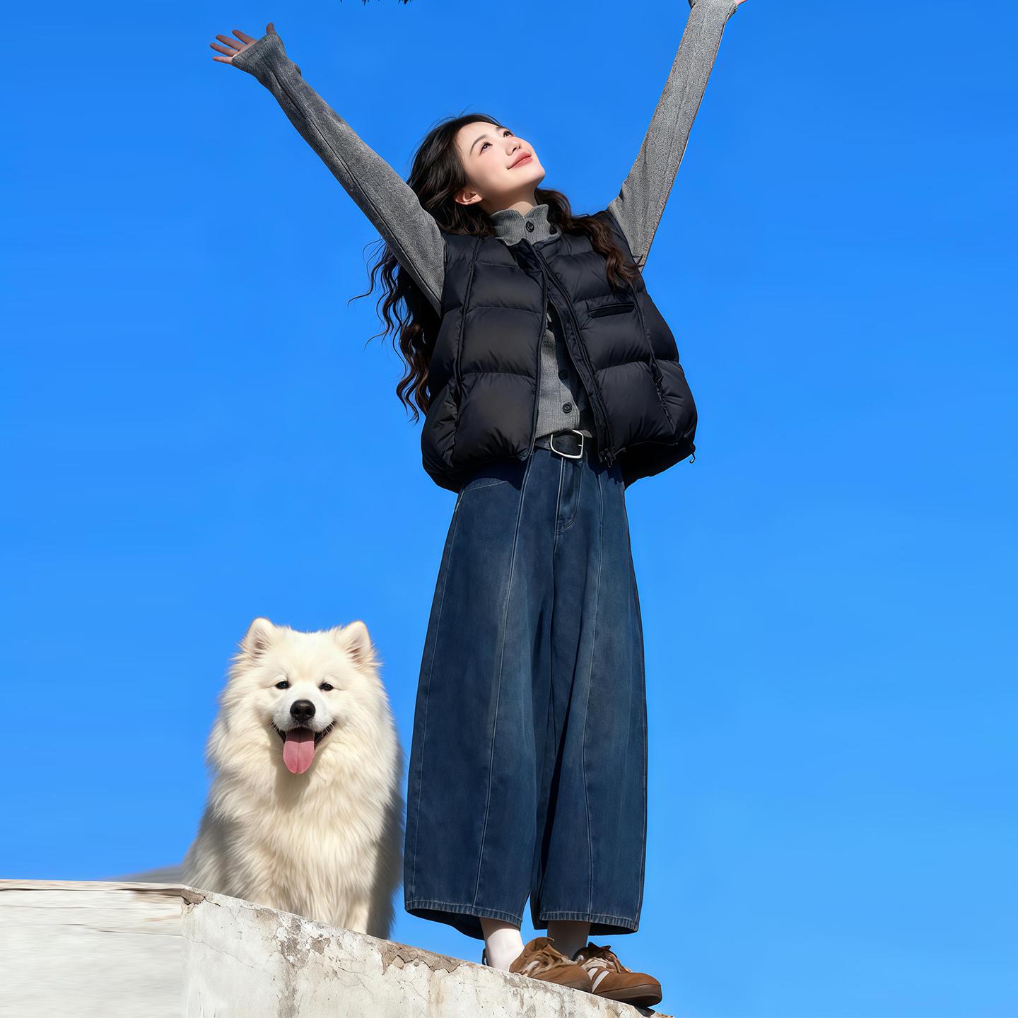 

Oversized Women s Winter Black Down Vest - Thick, Stylish, and Cozy M чорний