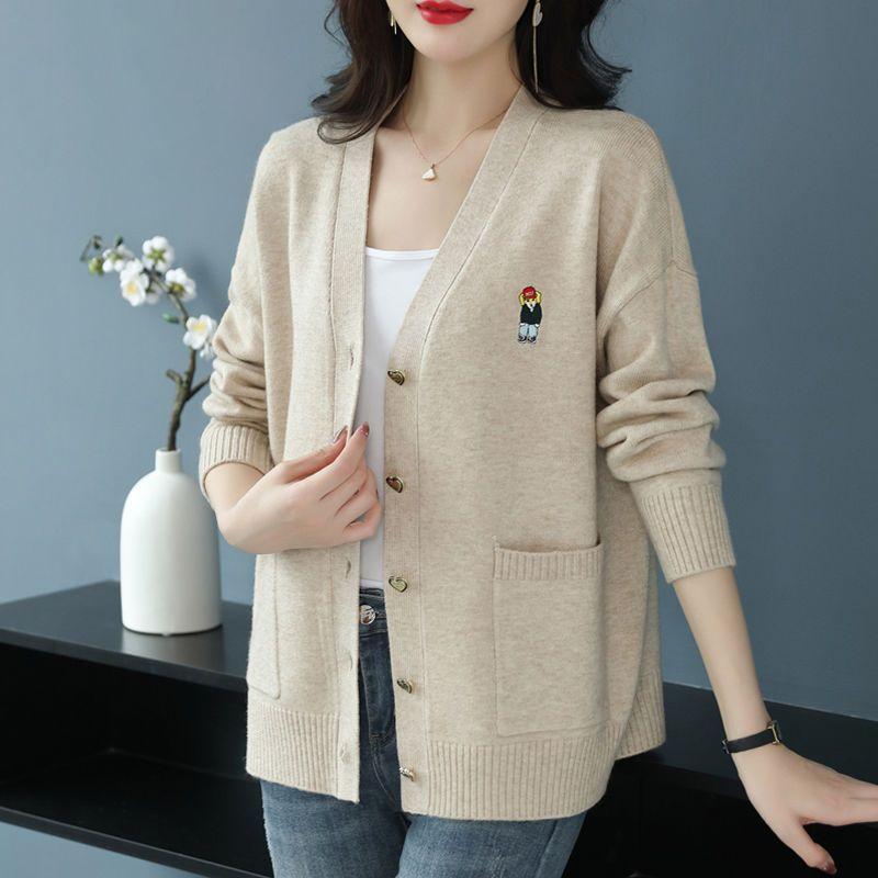 Female Middle Aged Mom Loose Large Size Outer Sweater Knitted Cardigan Coat Women's Autumn and Winter Clothes