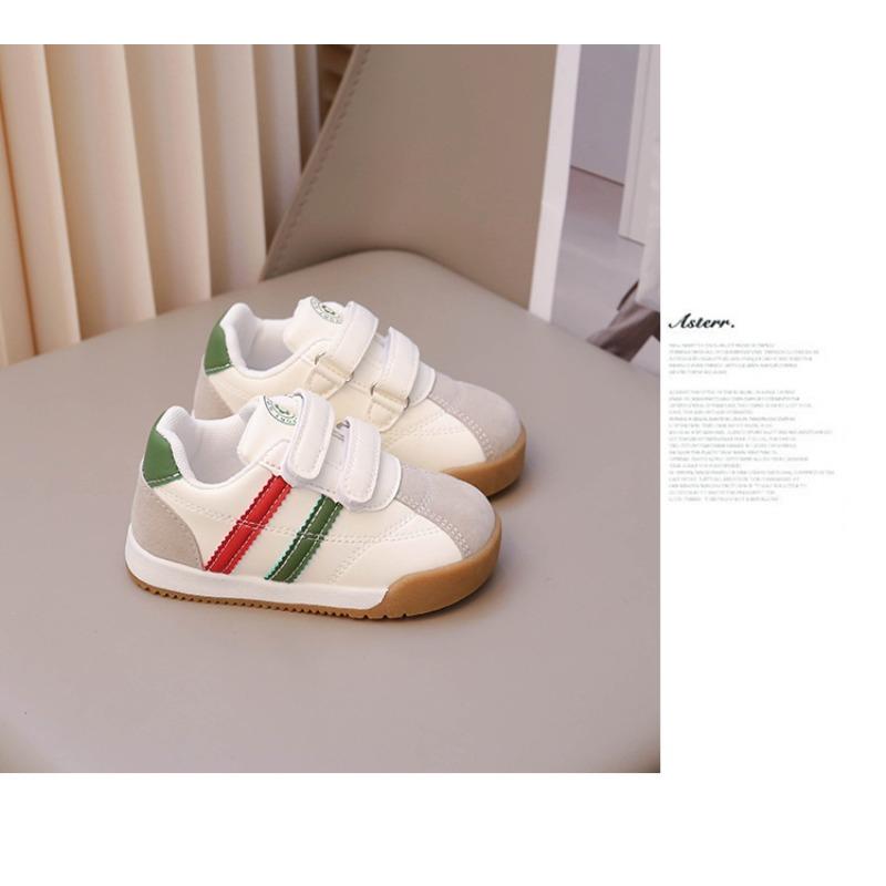 Kinder Freizeitschuhe Frühling und Herbst neue Kleinkindschuhe Jungen Baby weiche Sohle rutschfest Forrest Gump Schuhe Jungen weiße Schuhe Trend