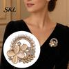 Secure Collar Pin Solid Alloy Pin, Four-Leaf Clover Center Shape Brooch with Dress Shirt Accessory Faux Opal, Electroplated Anti-Oxidation Fastener
