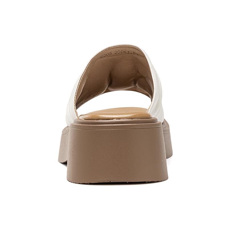 Warrior Stylish Elegant Spring Summer New Comfortable Height Increasing Beach Slippers Kids footwear Beige WL6305